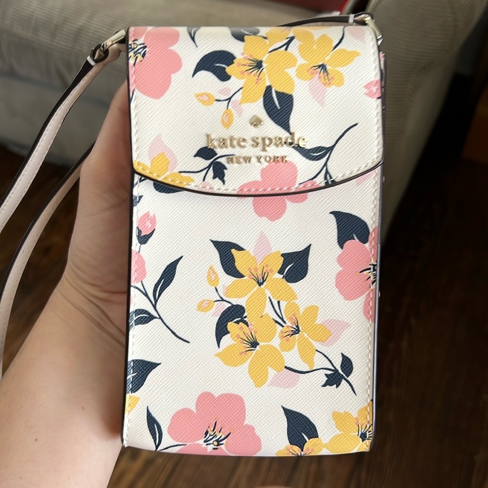 🧁 Kate spade floral phone purse